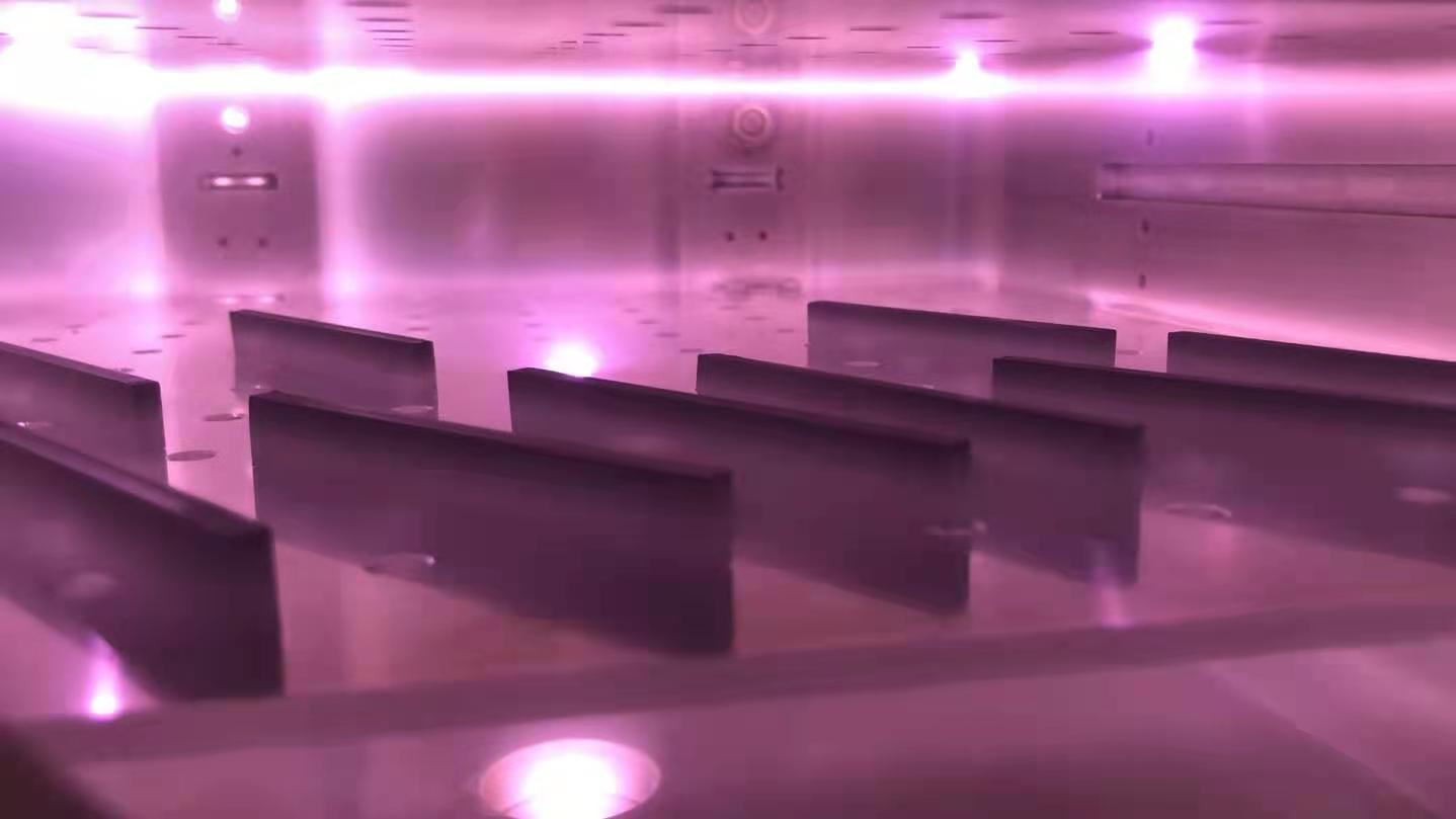 PEEK等離子清洗過程-金鉑利萊